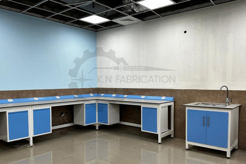 laboratory sink station 2